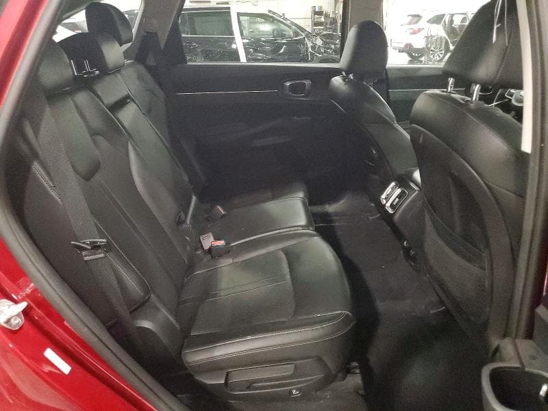 2021 KIA SORENTO S S 11