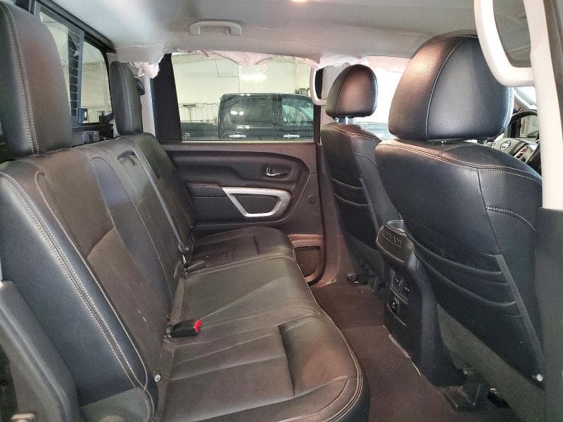 2017 NISSAN TITAN SL SL 11
