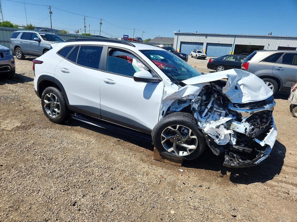 2026 CHEVROLET TRAX 1LT 4