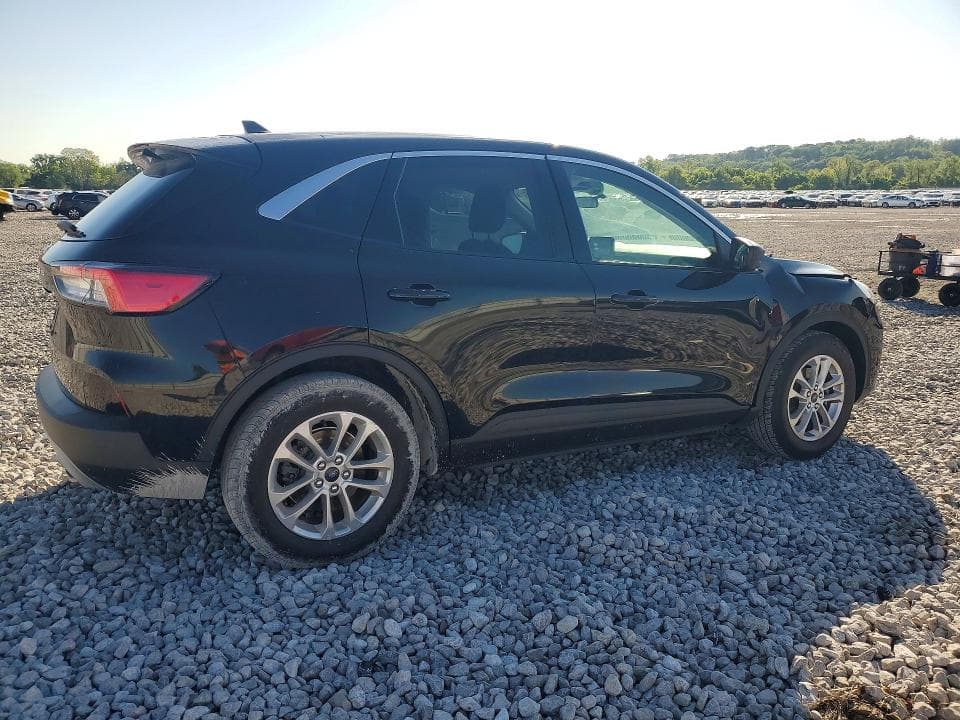 2022 FORD ESCAPE SE 3