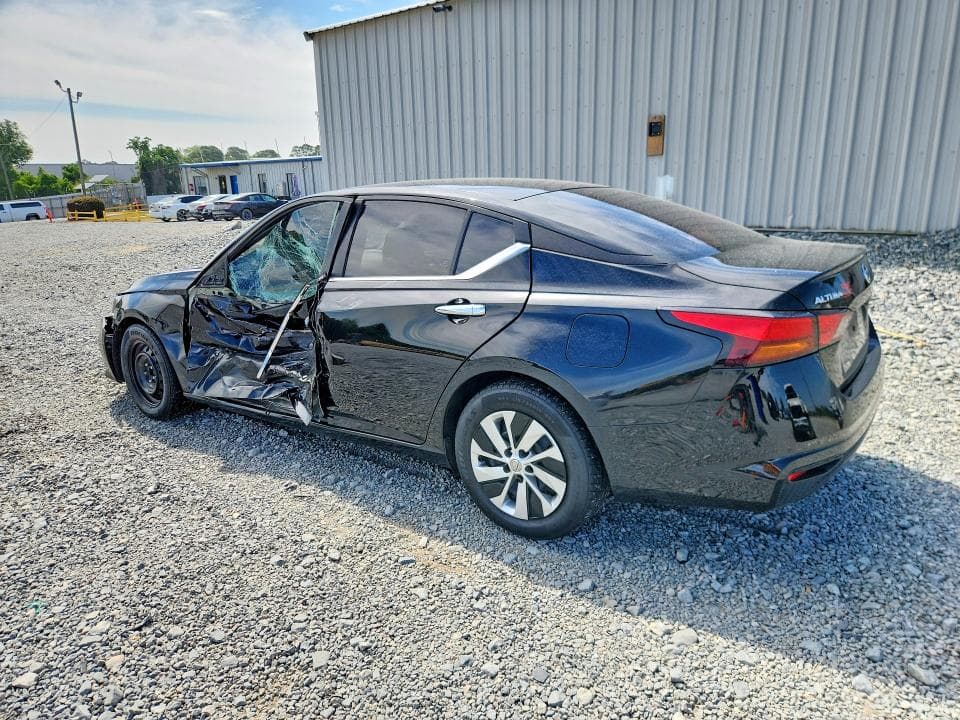 2022 NISSAN ALTIMA S 2