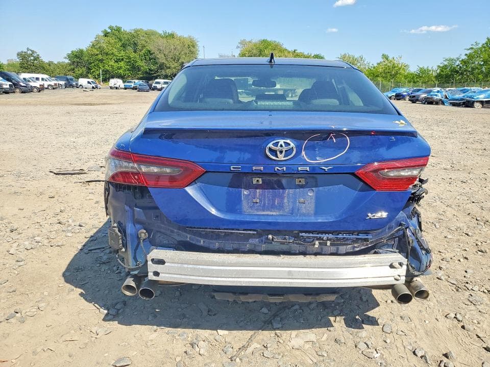 2023 TOYOTA CAMRY XSE 6