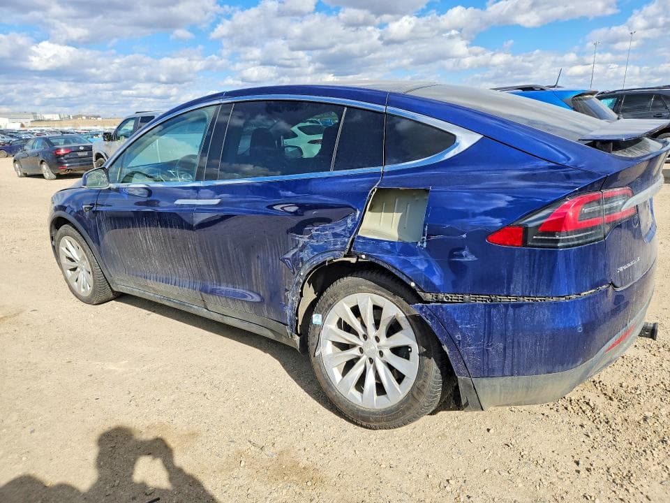 2017 TESLA MODEL X 2