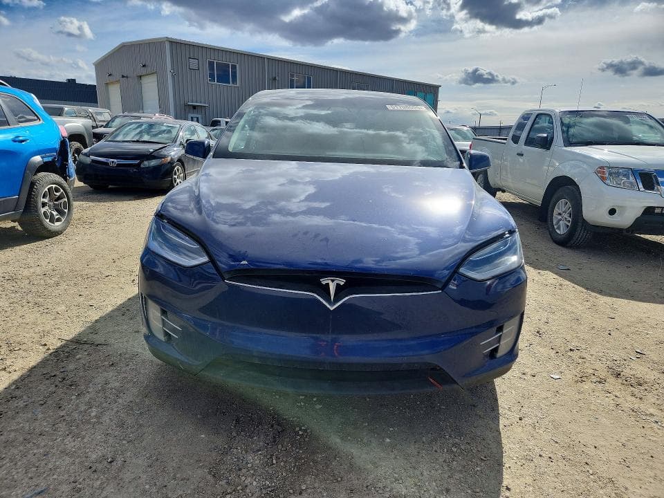 2017 TESLA MODEL X 5