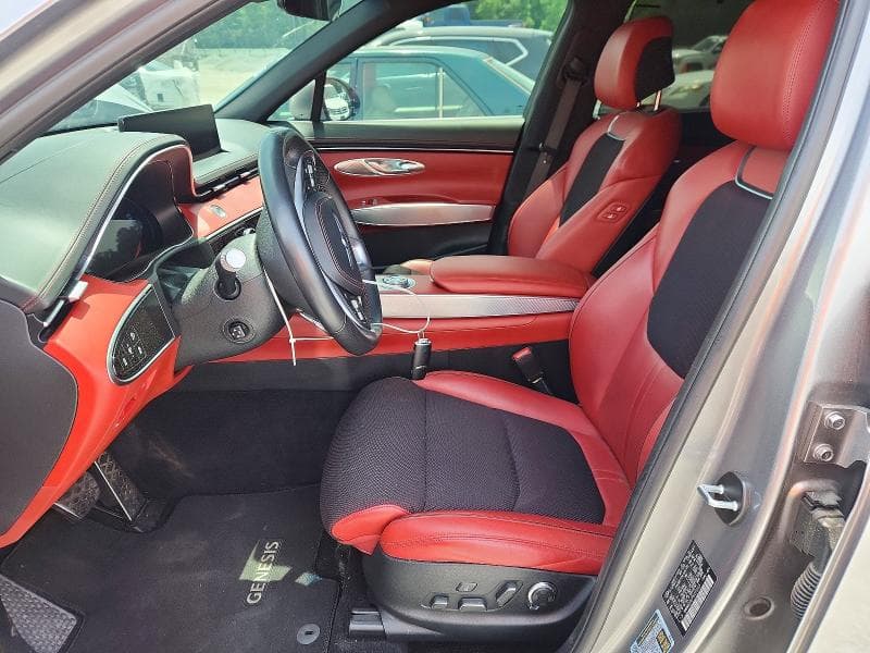 2023 GENESIS GV70 2.5T STANDARD 7
