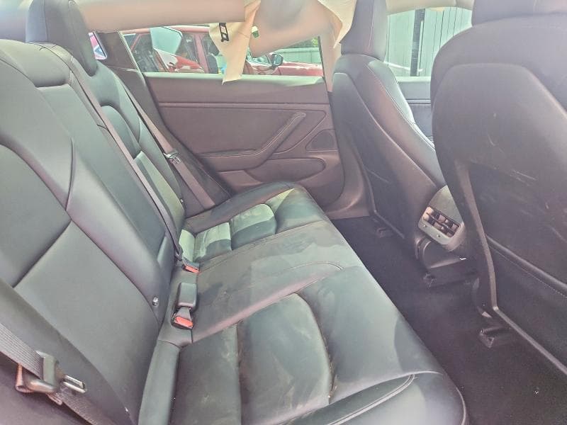 2018 TESLA MODEL 3 10