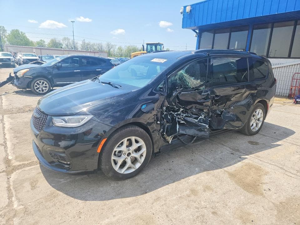2021 CHRYSLER PACIFICA HYBRID TOURING L