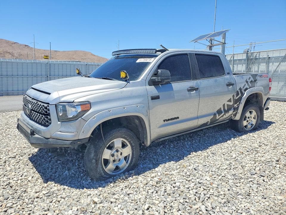 2017 TOYOTA TUNDRA SR5 - 1
