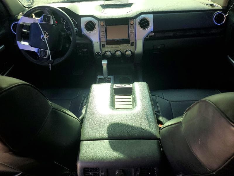 2017 TOYOTA TUNDRA SR5 8