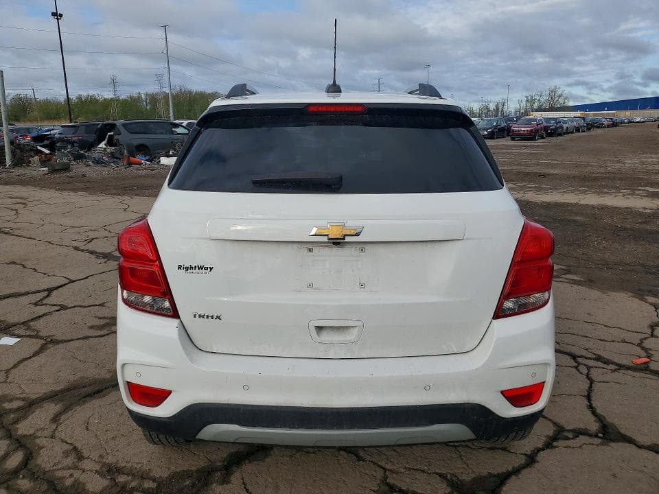 2021 CHEVROLET TRAX 1LT 6