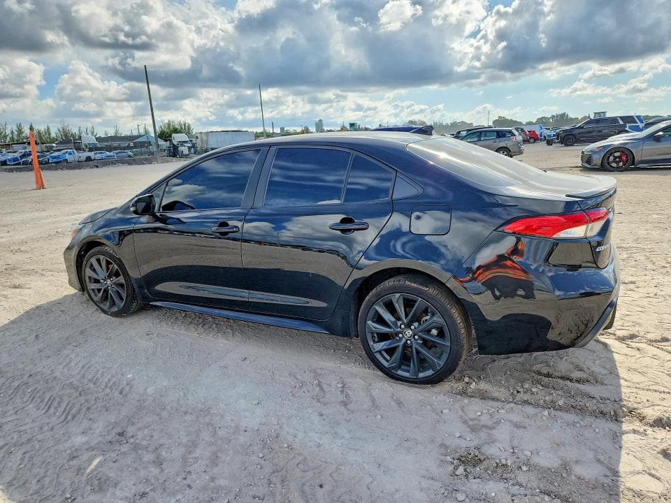 2024 TOYOTA COROLLA SE 2