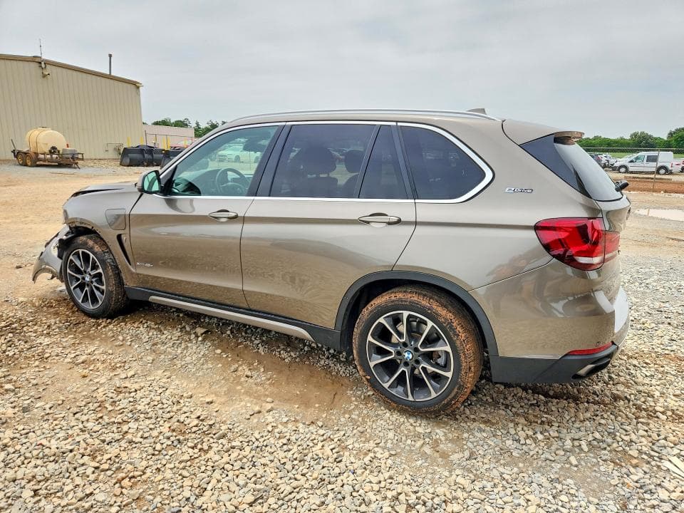 2017 BMW X5 XDR40E 2