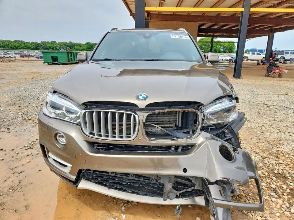 2017 BMW X5 XDR40E 5