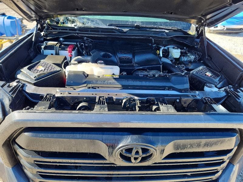 2025 TOYOTA TUNDRA SR5 SR5 11