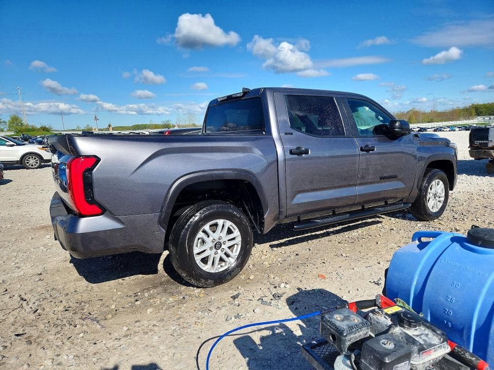2025 TOYOTA TUNDRA SR5 SR5 3