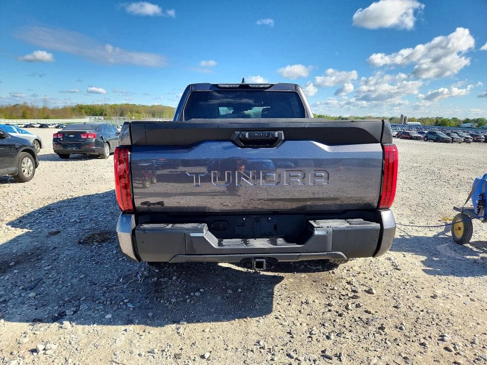 2025 TOYOTA TUNDRA SR5 SR5 6