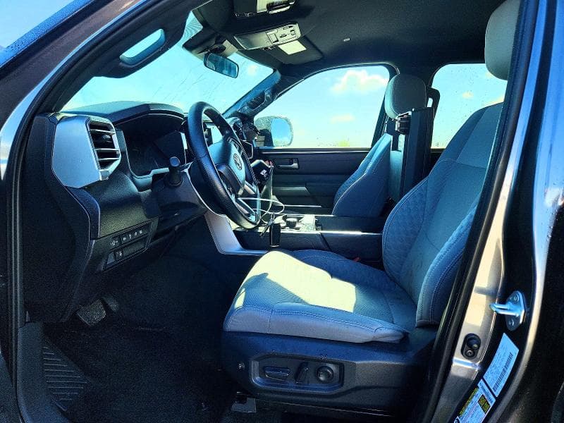2025 TOYOTA TUNDRA SR5 SR5 7