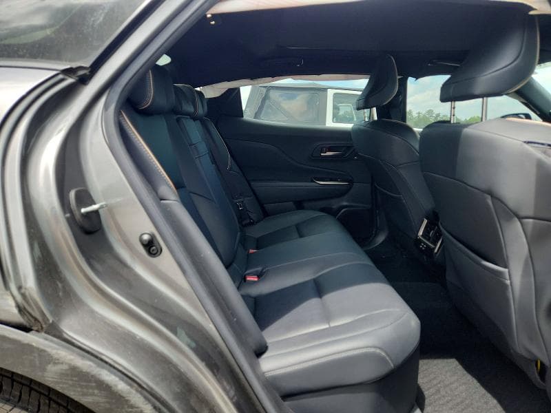 2024 TOYOTA CROWN LIMITED 10