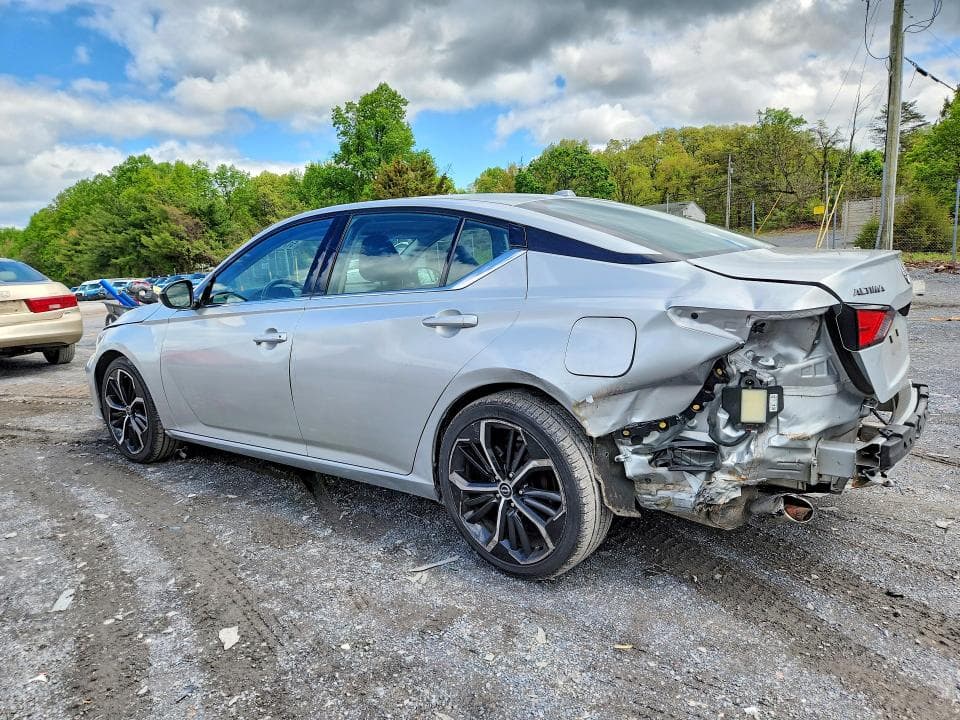 2024 NISSAN ALTIMA SR 2