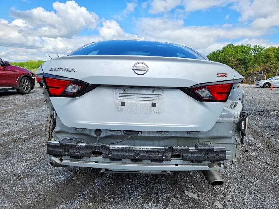 2024 NISSAN ALTIMA SR 6