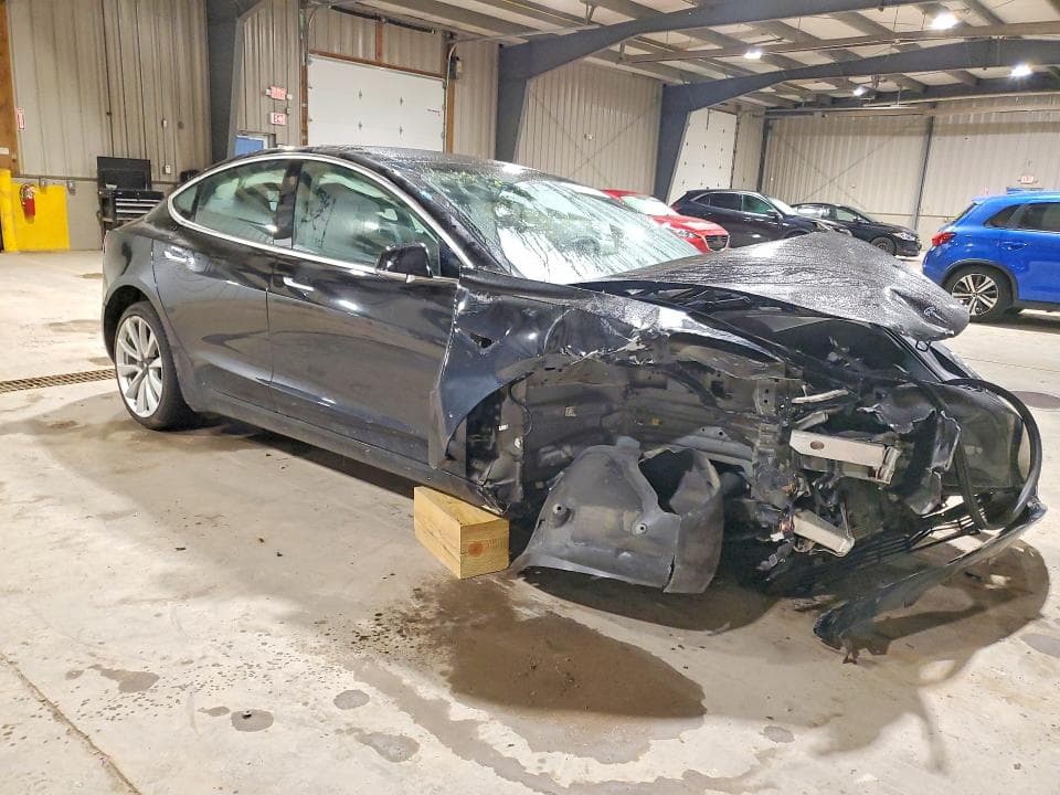 2020 TESLA MODEL 3 4