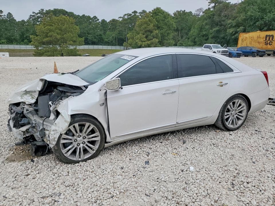 2018 CADILLAC XTS LUXURY - 1