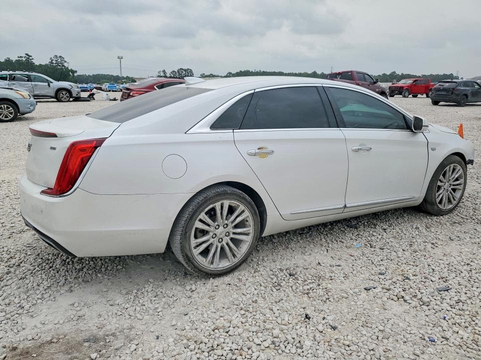 2018 CADILLAC XTS LUXURY 3