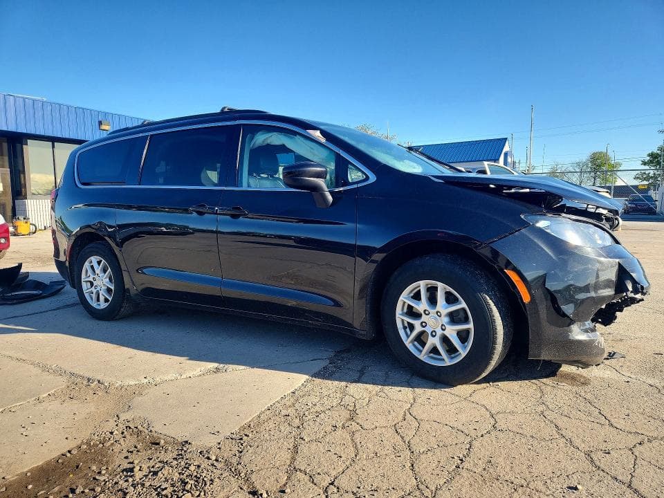 2020 CHRYSLER VOYAGER LXI LXI 4