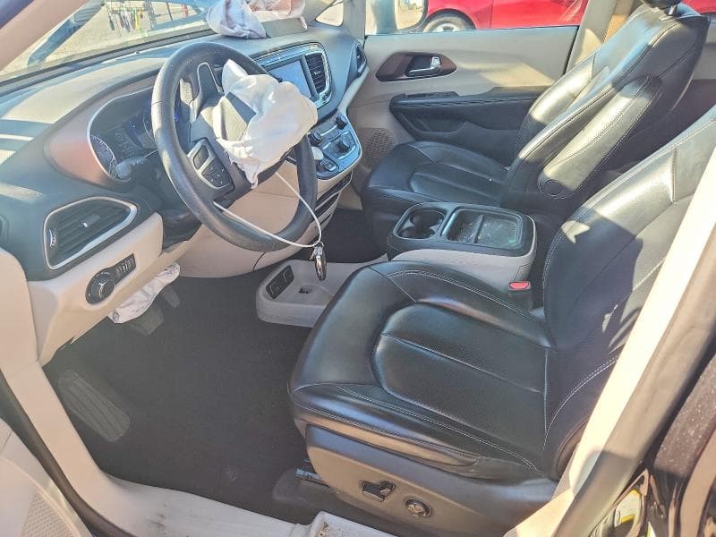 2020 CHRYSLER VOYAGER LXI LXI 7