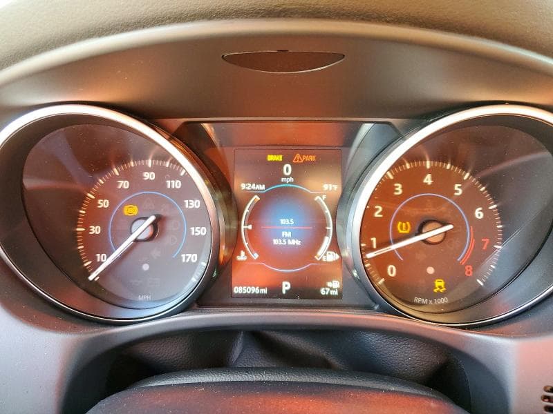 2017 JAGUAR XE PREMIUM 9