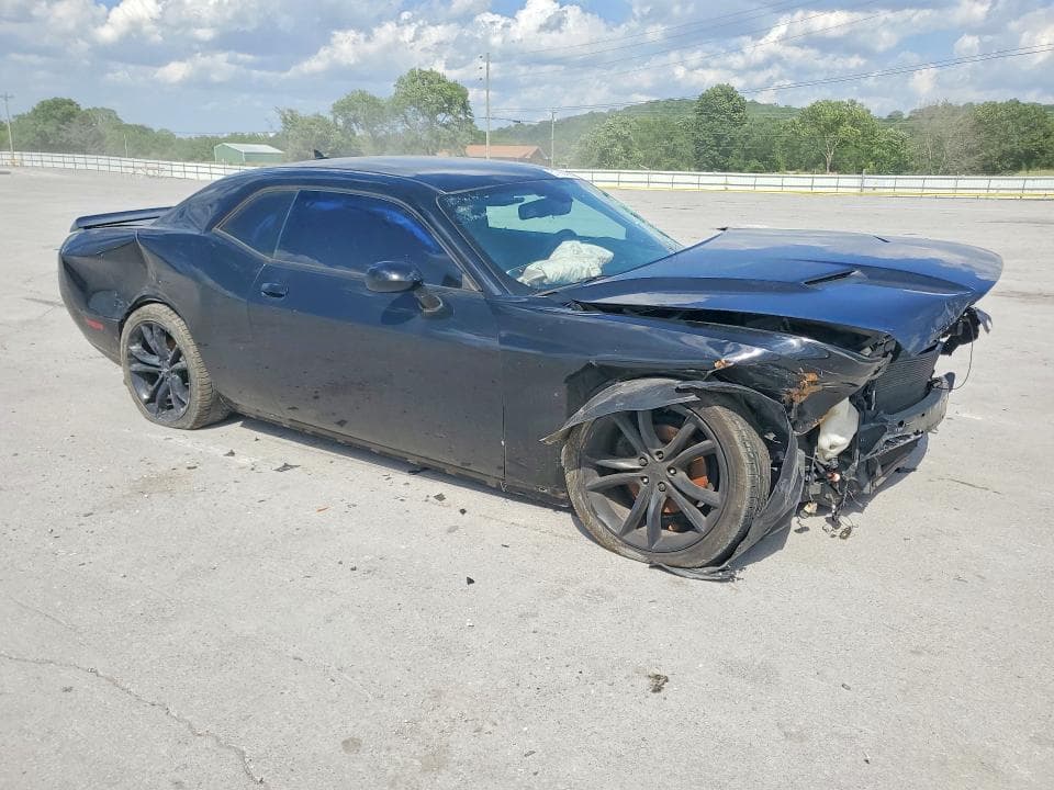 2018 DODGE CHALLENGER SXT 4