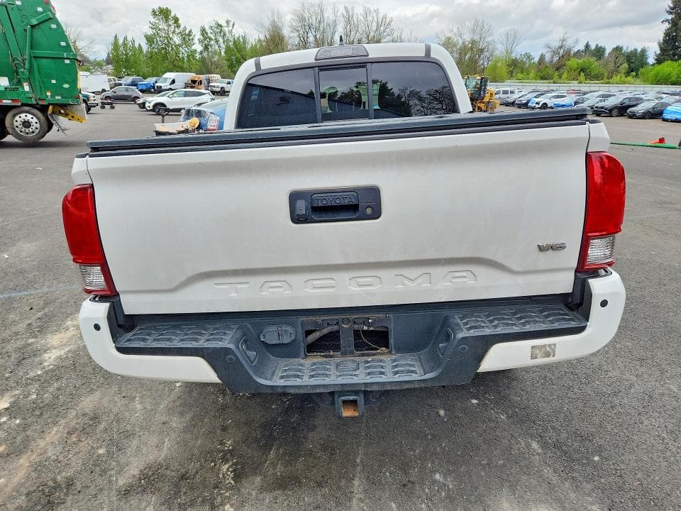 2016 TOYOTA TACOMA SR5 V6 6