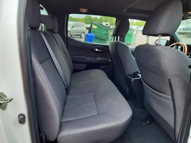 2016 TOYOTA TACOMA SR5 V6 10