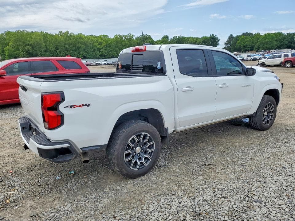2024 CHEVROLET COLORADO LT LT 3