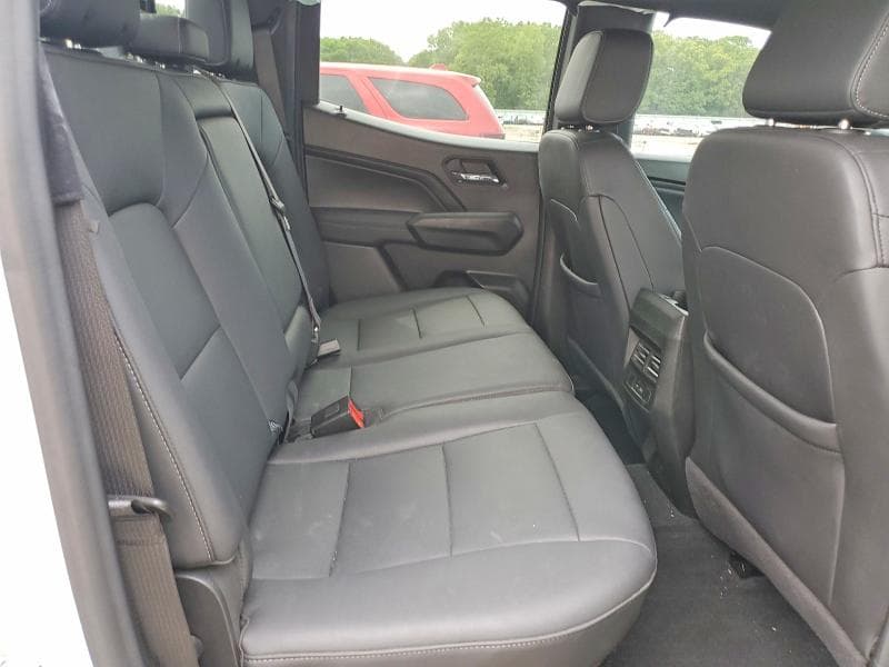 2024 CHEVROLET COLORADO LT LT 10