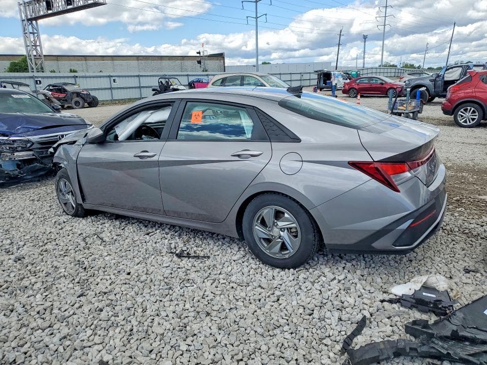 2024 HYUNDAI ELANTRA SE 2