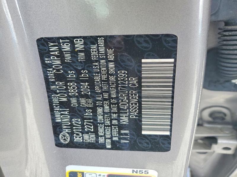 2024 HYUNDAI ELANTRA SE 13