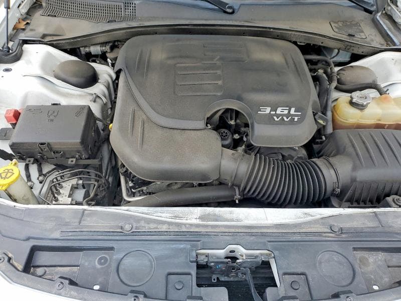 2019 CHRYSLER 300 S 11