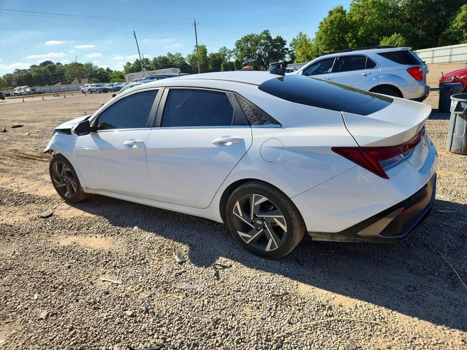2024 HYUNDAI ELANTRA SEL SEL 2
