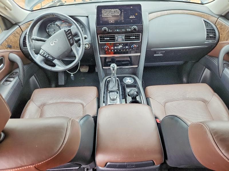 2023 INFINITI QX80 LUXE 8