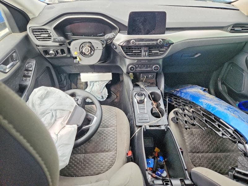 2020 FORD ESCAPE SE 8