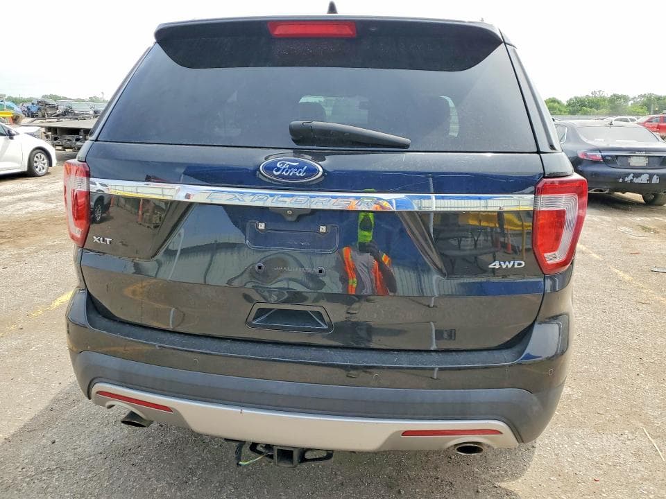 2017 FORD EXPLORER XLT 6