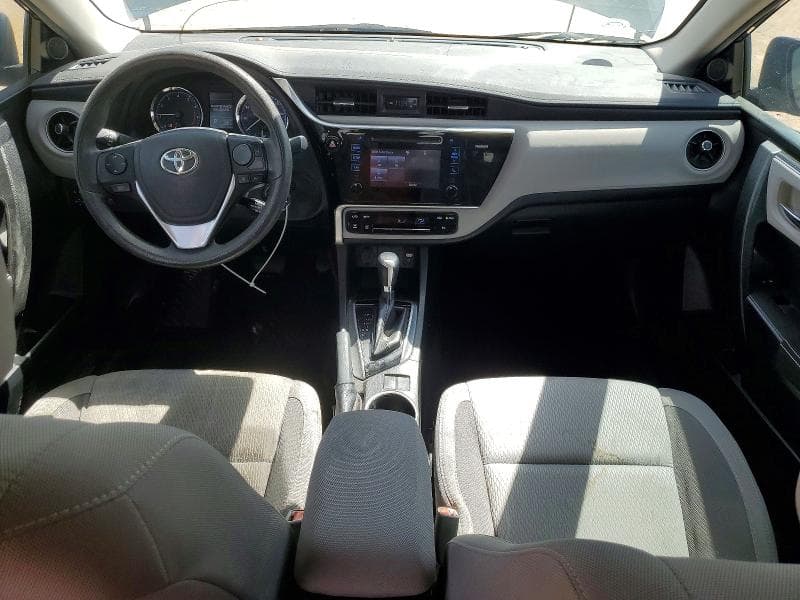 2017 TOYOTA COROLLA LE 8