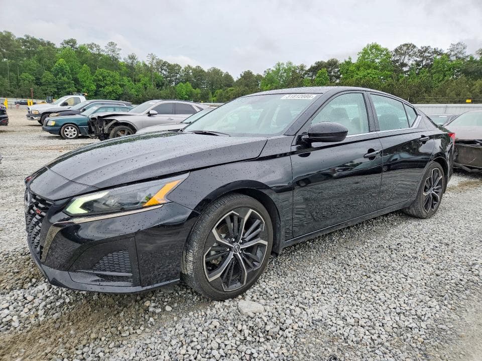 2024 NISSAN ALTIMA 2.5 SR