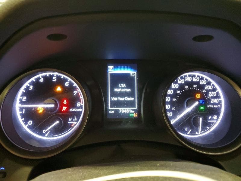 2021 TOYOTA CAMRY SE SE 9