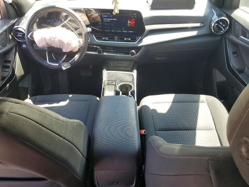 2025 CHEVROLET EQUINOX LT 8