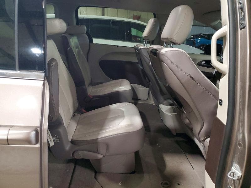 2017 CHRYSLER PACIFICA TOURING L PLUS 11