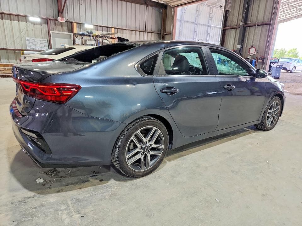 2020 KIA FORTE EX 3