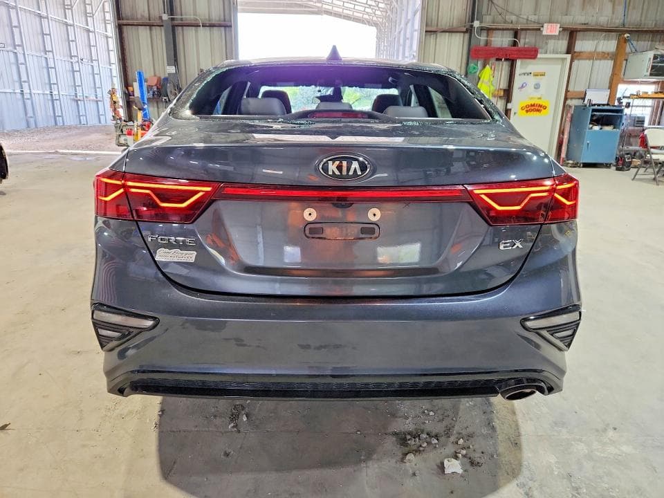 2020 KIA FORTE EX 6