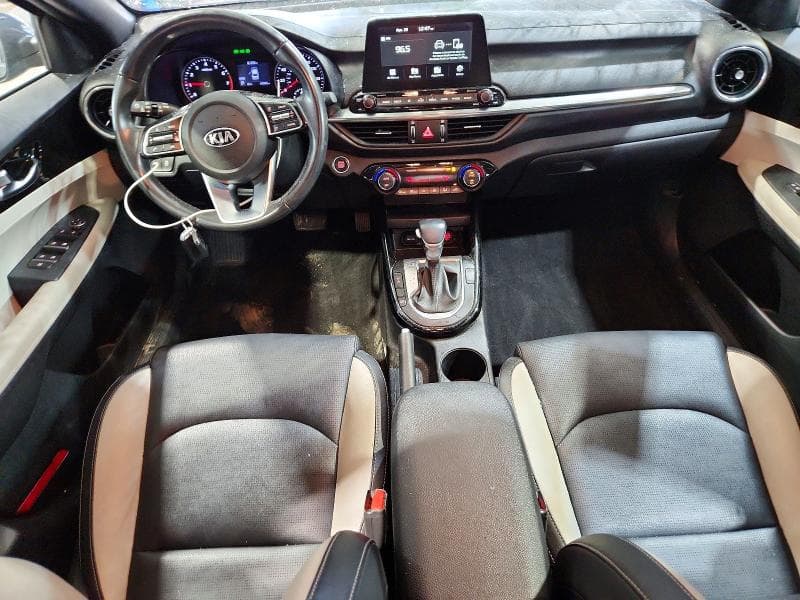 2020 KIA FORTE EX 8